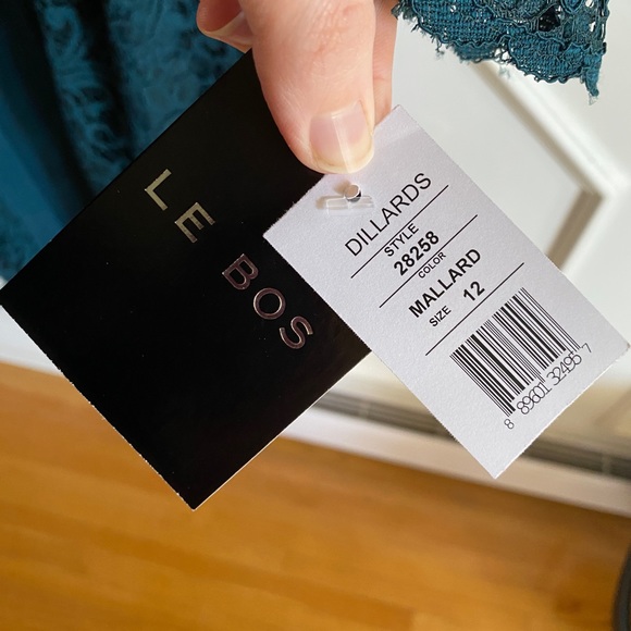 Le Bos Scalloped Floral Lace V-Neck Beaded Trim 2-Piece Jacket Dress - NWT - Picture 6 of 9